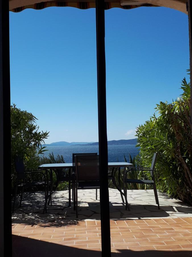 Duplex, Vue Panoramique Sur La Mediterranee, Piscine, Garage Saint-Raphael  Luaran gambar