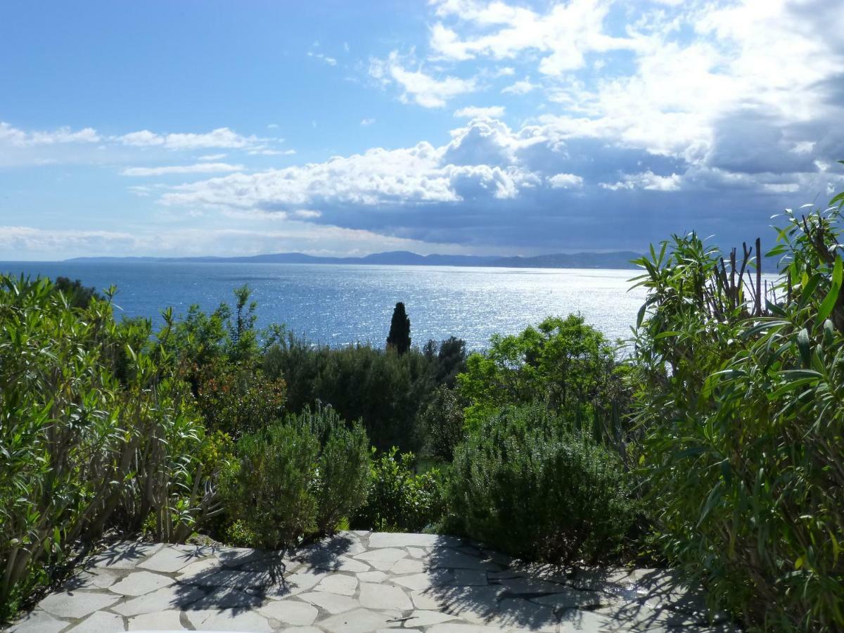Duplex, Vue Panoramique Sur La Mediterranee, Piscine, Garage Saint-Raphael  Luaran gambar